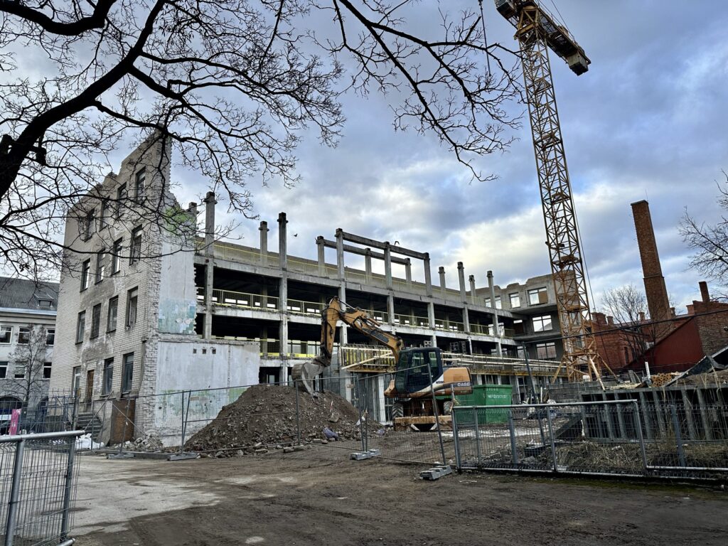 Herojaus progimnazija (Gedimino g. 10) - Primary and secondary education - construction photos