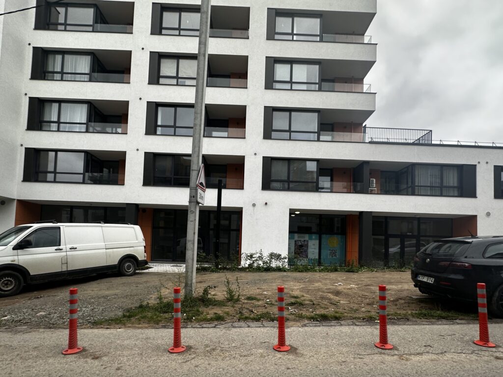 Kaukysos ir Pakraščio g. skveras (Pakraščio g., Kaukysos g.) - Laukums - būvdarbu attēli