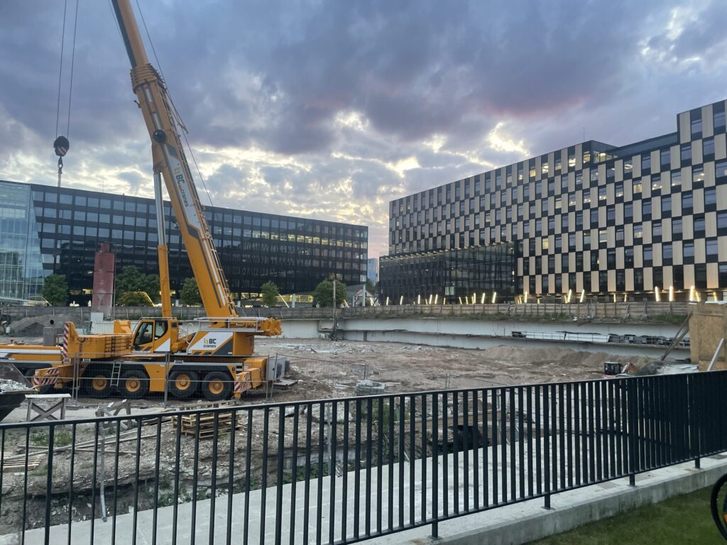 Business Stadium Central (Rinktinės g. 3) - Verslo centras - statybų nuotraukos