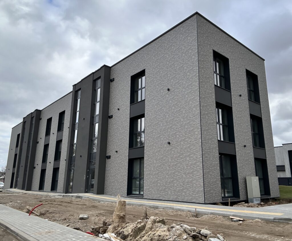 Ąžuolio namai 2 etapas (Povilo Revento g.) - Daugiabutis - statybų nuotraukos