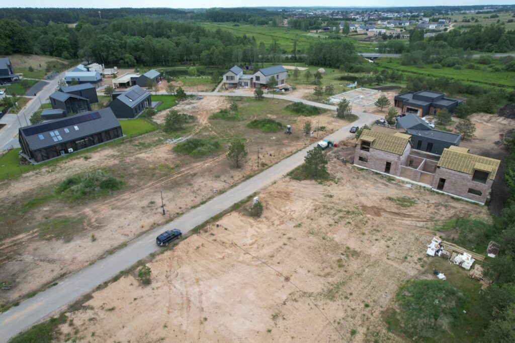 Versmių parkas (Versmių g. 2, 4, 6, 7, 8, 9, 10, 11, 12, 13, 15, 16, 17, 19 - 47) - Land plots, Private house community - construction photos