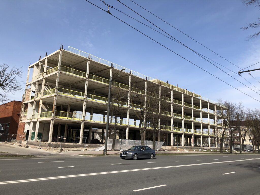Savanorių pr. 225 (Savanorių pr. 225) - Health center - construction photos