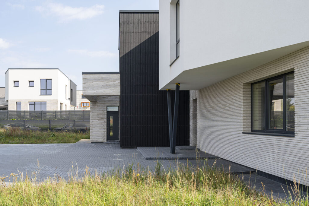 Armėnų namai (Armėnų g. 2, 14, 19 / Savičiūnų g. 3, 5, 7) - Row housing - construction photos