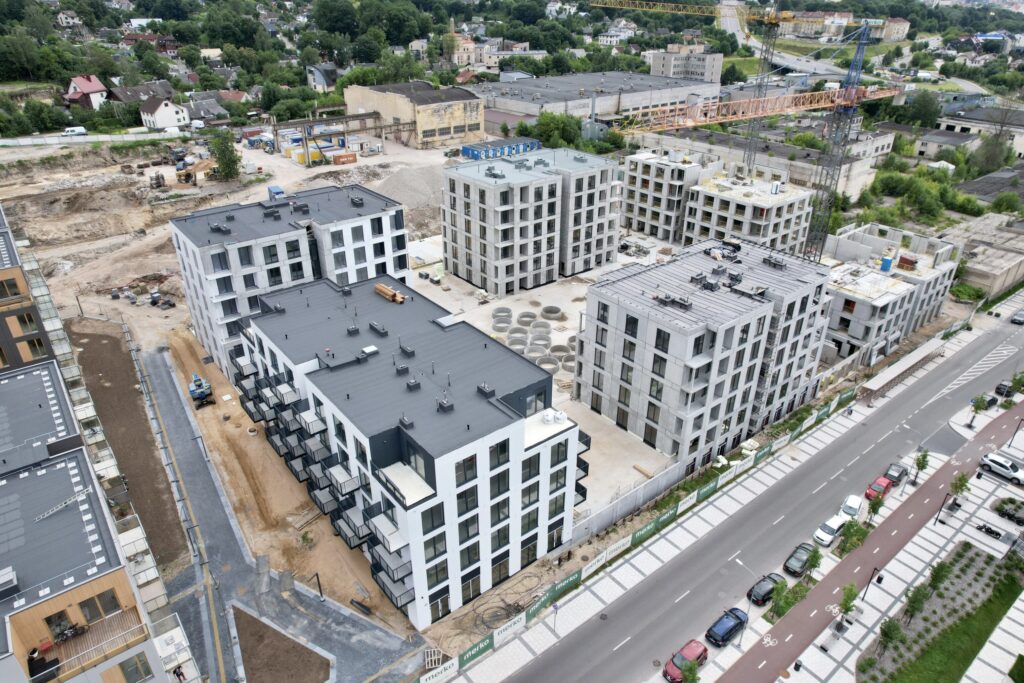 Vilnelės skverai 3 etapas (Manufaktūrų g. 7) - Korterelamu - ehituse fotod