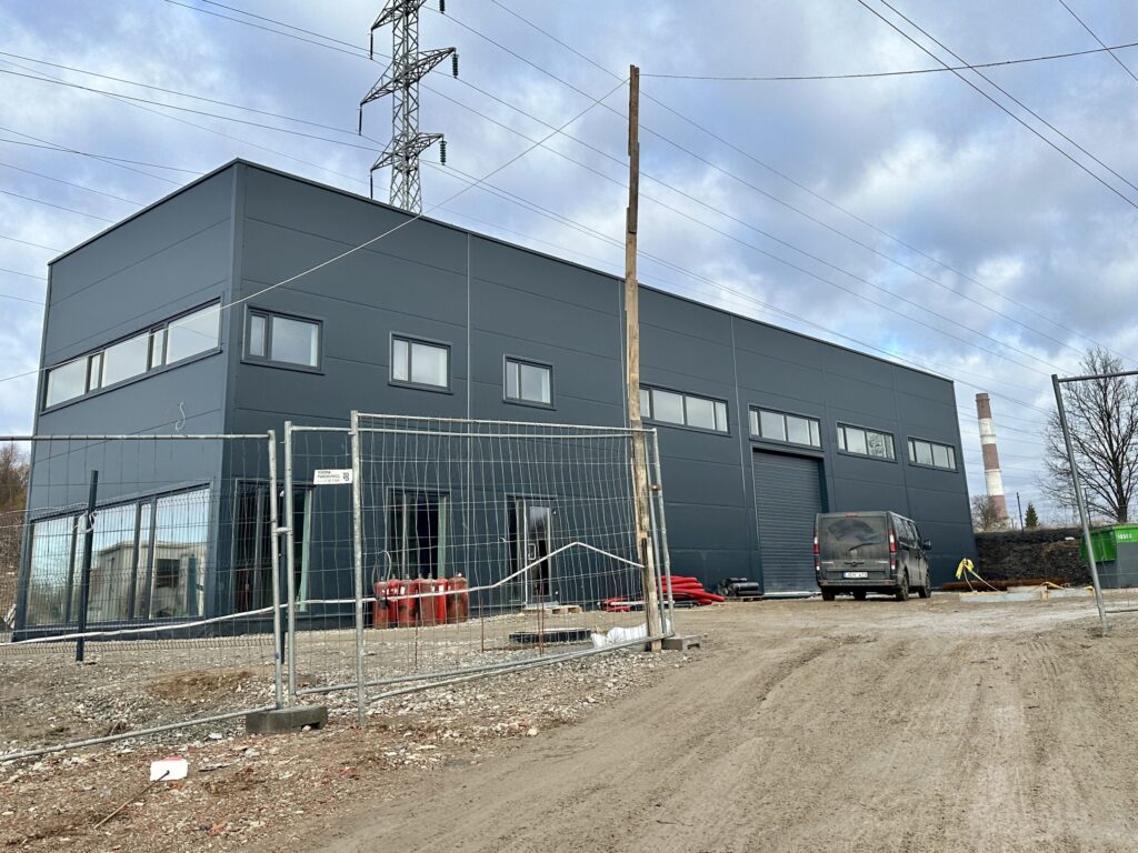 Elektrėnų g. 27 (Elektrėnų g. 27) - Sandėlys / Platinimo centras - statybų nuotraukos