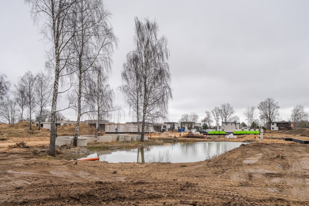 ROOTHAUS (Šermuonėlių g. 1, 2, 3, 4, 5, 6 - 19) - Privātmāju kopienas - būvdarbu attēli