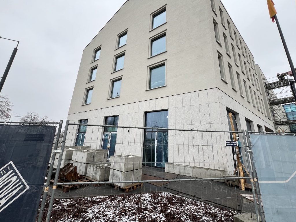 Vasario 16-osios (Vasario 16-osios g. 1) - Hotel, Office center, Primary and secondary education - construction photos