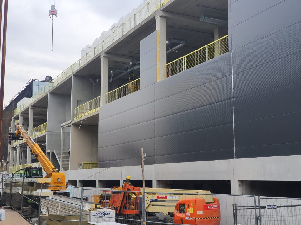 PC PIKAS (Ukmergės g. 221) - Shopping center - construction photos