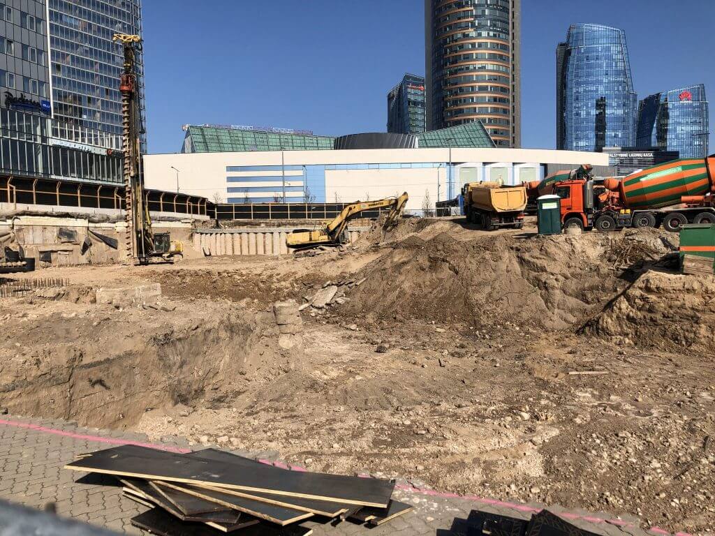 Artery (Konstitucijos pr. 18B) - Biroju centrs - būvdarbu attēli