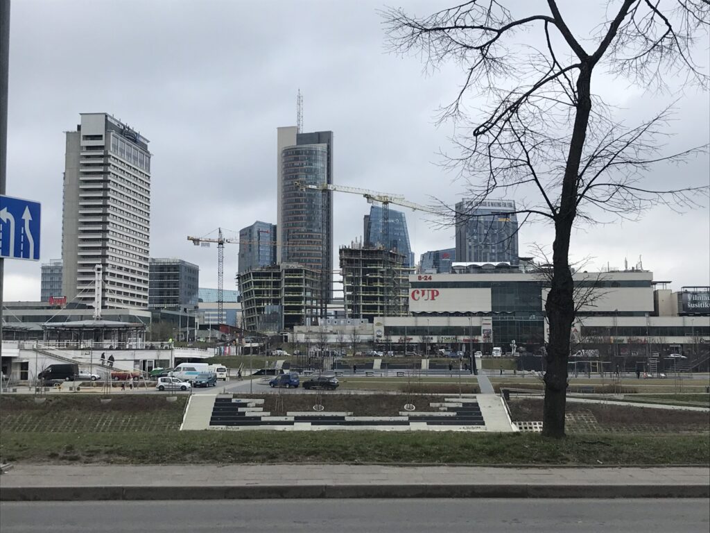 Artery (Konstitucijos pr. 18B) - Biroju centrs - būvdarbu attēli