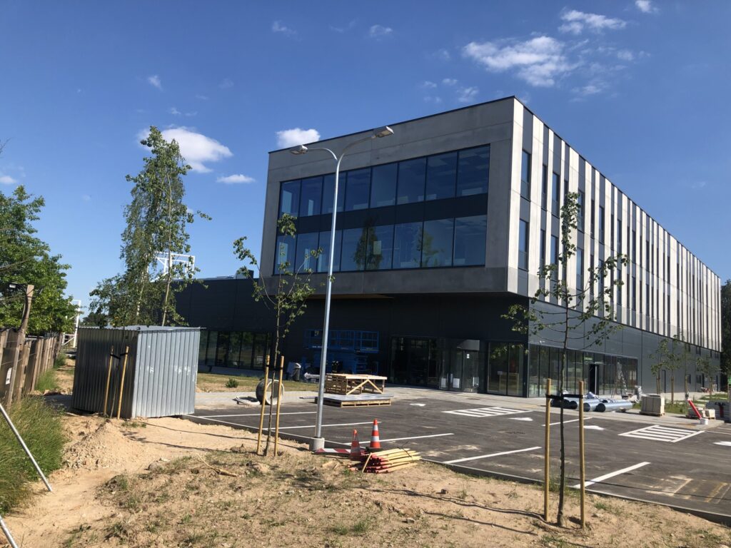 IKI Pilaitės pr. parduotuvė ir administracinis (Pilaitės pr. 42) - Food store, Office center - construction photos