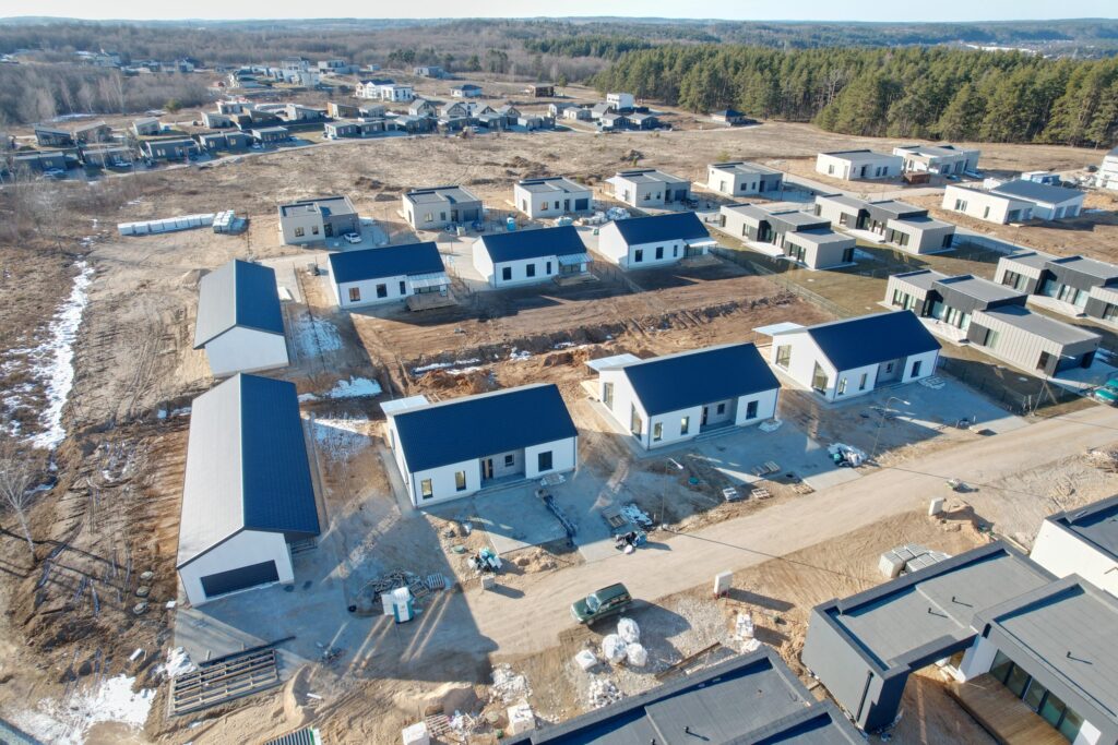 Miško panoramos (Grendavės g. 72, 74, 76, 86, 88, 90) - Privačių namų kvartalas - statybų nuotraukos