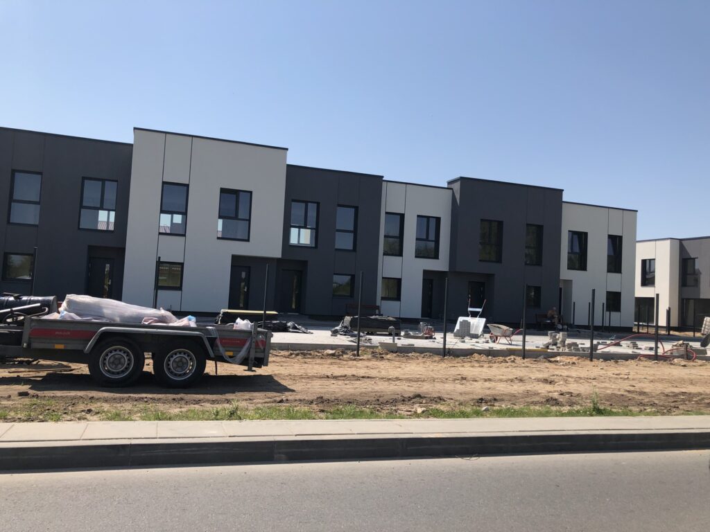 Varnės namai 3 etapas (Varnės g. 9) - Row housing - construction photos