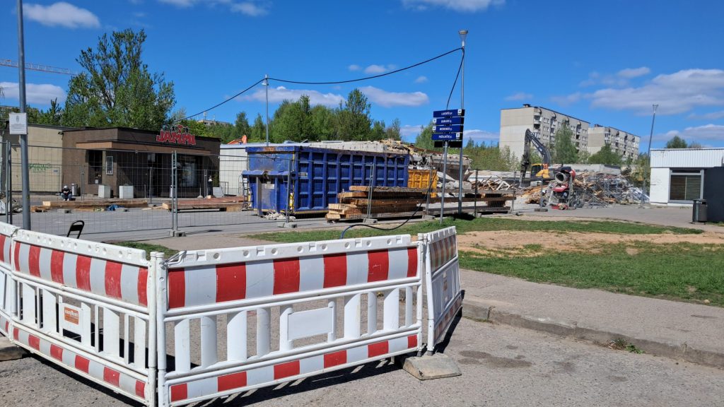 RIMI Medeinos g. 8 (Medeinos g. 8) - Maisto parduotuvė - statybų nuotraukos