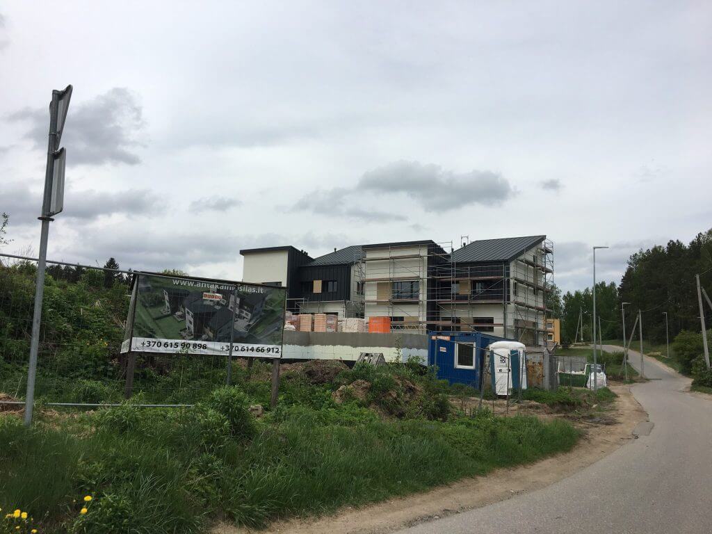 Antakalnio šilas (Pylimėlių g. 33) - Sublokuoti namai - statybų nuotraukos
