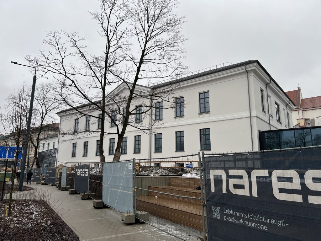 Vasario 16-osios (Vasario 16-osios g. 1) - Hotel, Office center, Primary and secondary education - construction photos