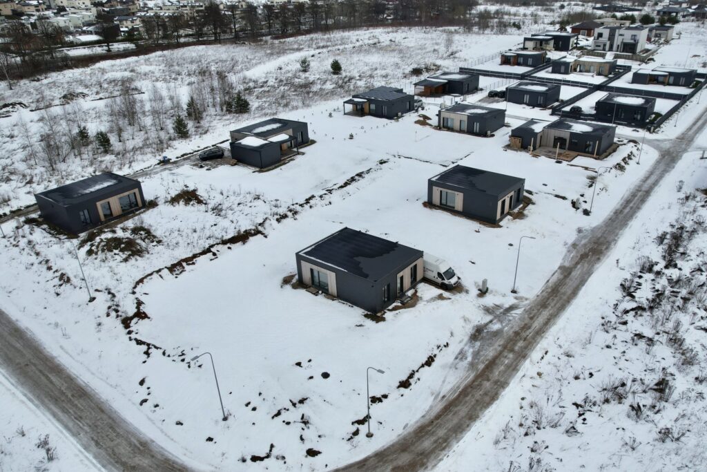 Makrus namai (Kalvų terasos) (Ismonių g. 2, 4, 6, 8, 10, 12, 14, 16, 18, 20, 22, Alsakių g. 20, 22) - Private house community - construction photos