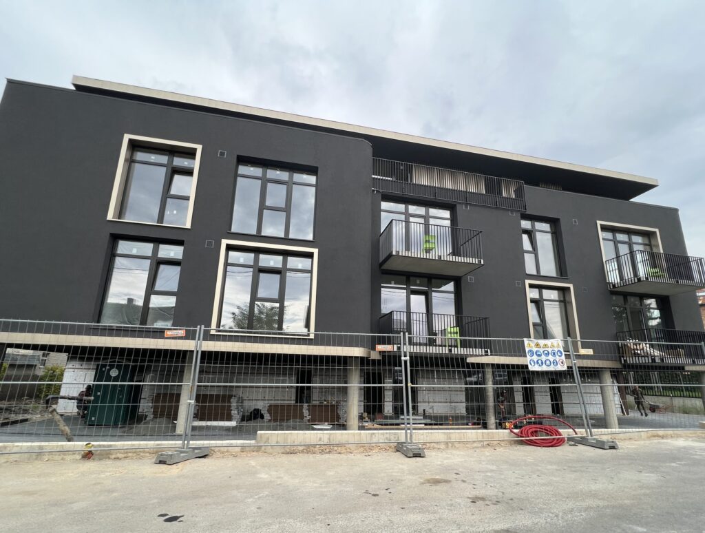 LAZŪNŲ TALUS (Lazūnų g. 4) - Daudzdzīvokļu nams - būvdarbu attēli