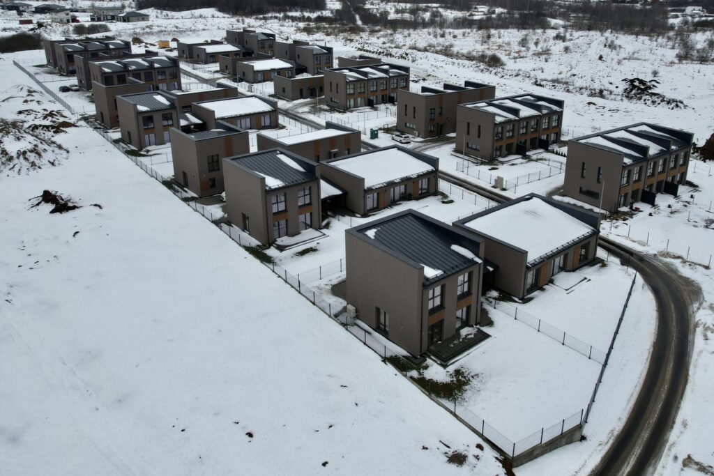 Vokeriai (Antano Samuolio g. 2, 3, 4, 5, 6, 7, 8, 9, 10, 11, 12, 13, 14, 15, 16, 17, 18, 19) - Ridaelamu - ehituse fotod