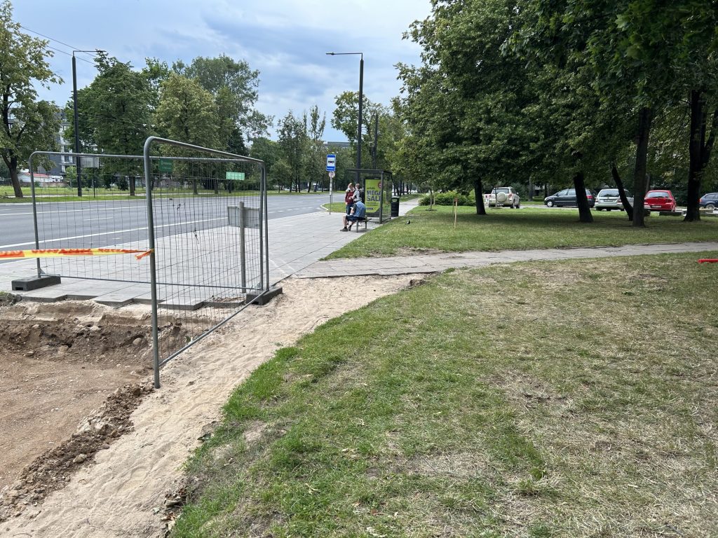 Šeimyniškių g. dviračių takas (Šeimyniškių g.) - Velosipēdu ceļš - būvdarbu attēli