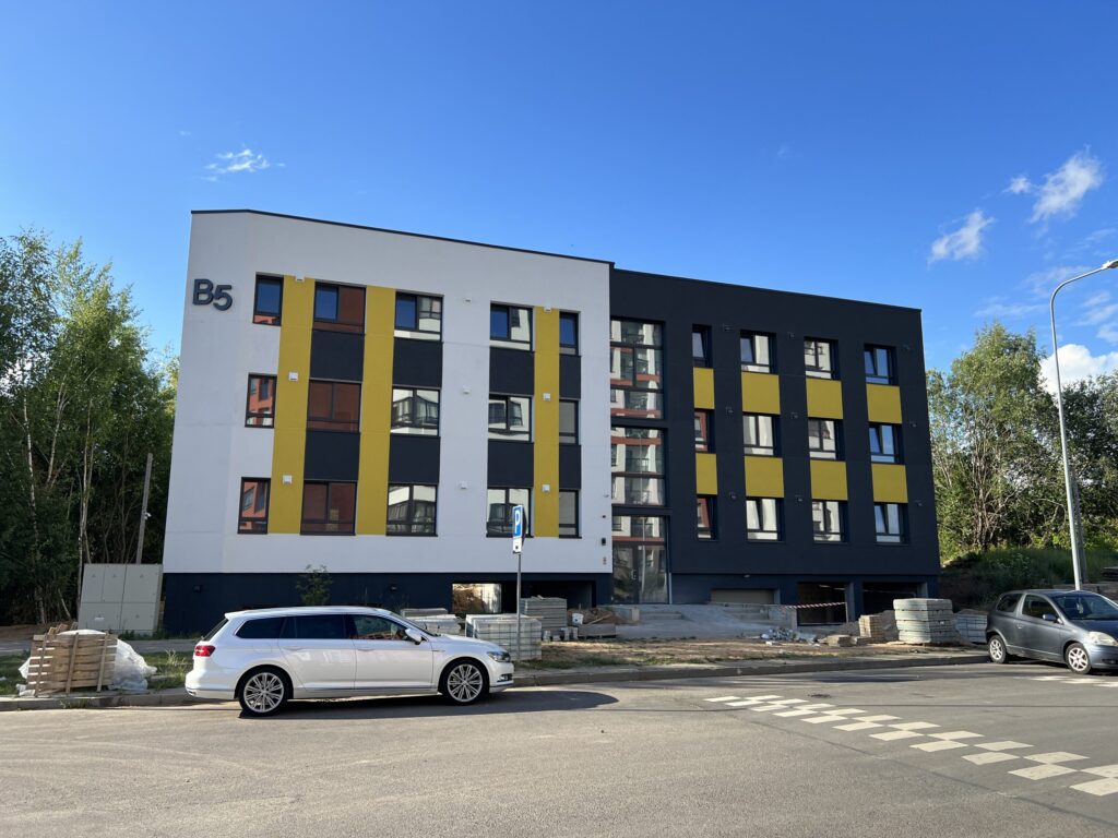 12 dvylika (J. Bretkūno g. 5) - Daudzdzīvokļu nams - būvdarbu attēli