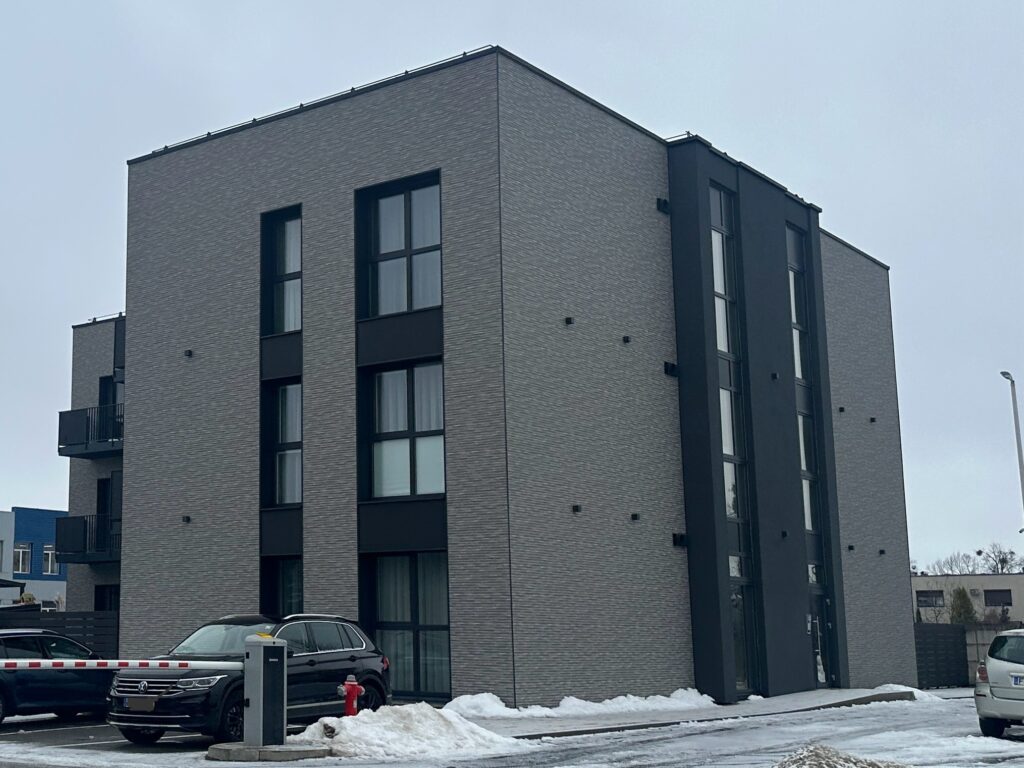 Ąžuolio namai 2 etapas (Povilo Revento g.) - Daugiabutis - statybų nuotraukos