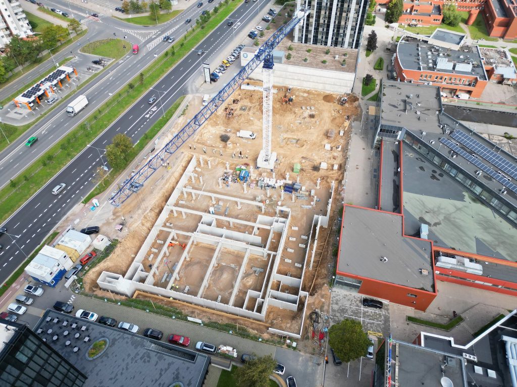 PC PIKAS (Ukmergės g. 221) - Shopping center - construction photos