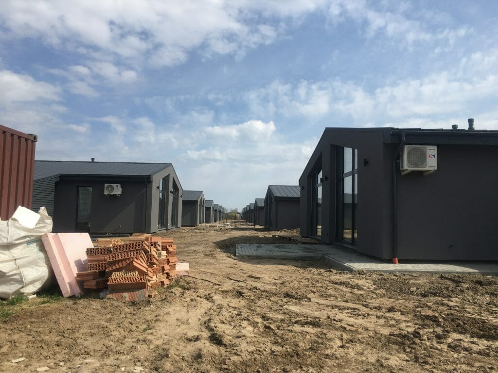 Sakalų namai (Minties g. 2, 4, 6, 8, 10, 12, 14) - Row housing - construction photos