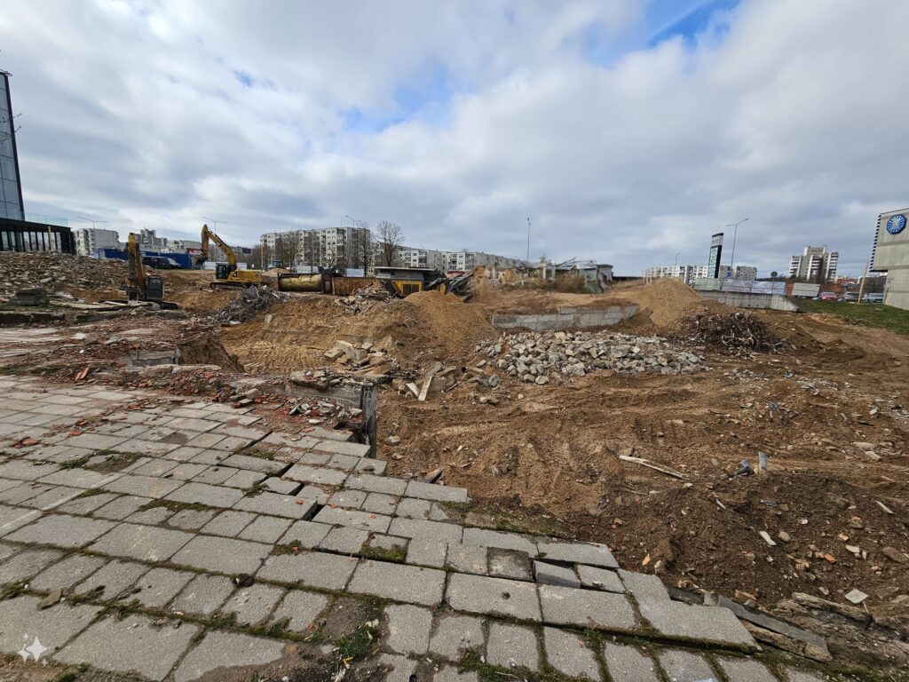 PC PIKAS (Ukmergės g. 221) - Shopping center - construction photos
