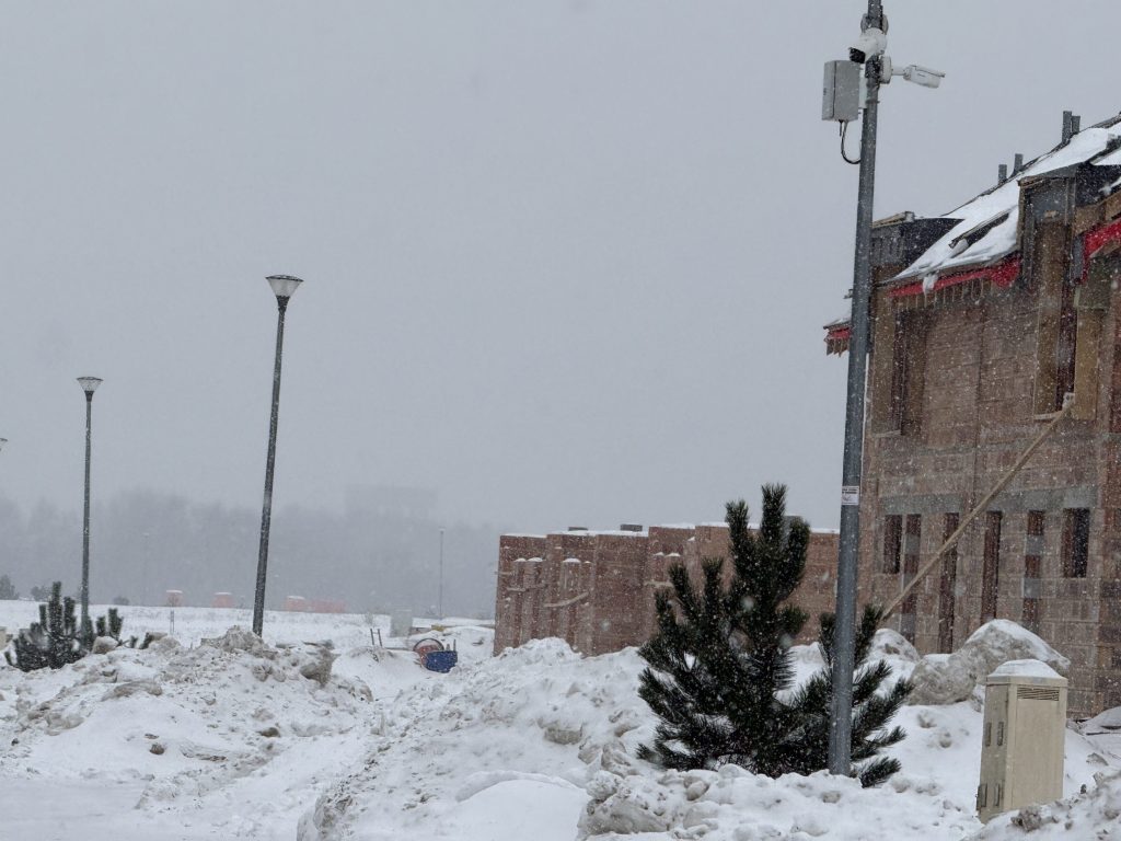 Bachmano Žemė (Vėluvos g. 1, 2, 3, 4 - 47, Eitkūnų g. 6, 6A, 8, 8A - 30, 30A, Tolminkiemio g. 1, 2, 3, 4 - 69) - Privātmāju kopienas, Rindu mājas - būvdarbu attēli