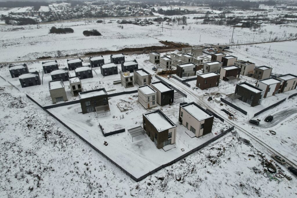 Hetitų g. namai (Hetitų g. 1, 2, 3, 4, 5, 6, 7, 8, 9, 10, 11, 12, 14, 16, 22, 24, 26, 28, 32, 33, 34, 35, 36, 37, 39, 41, 43, 47, 49) - Private house community - construction photos