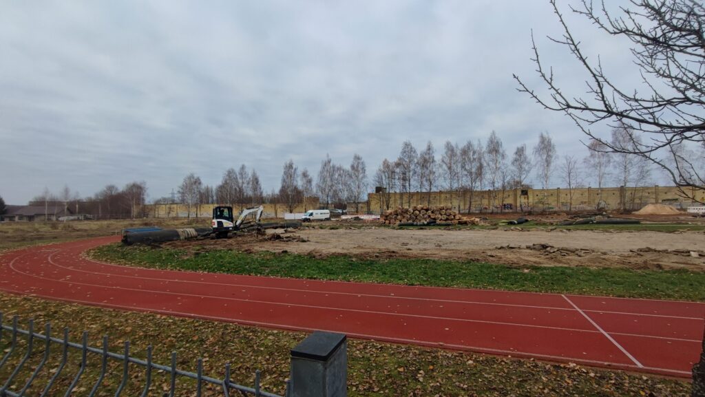Mykolo Biržiškos gimnazijos futbolo stadionas (Taikos g. 81) - Sports field or court - construction photos