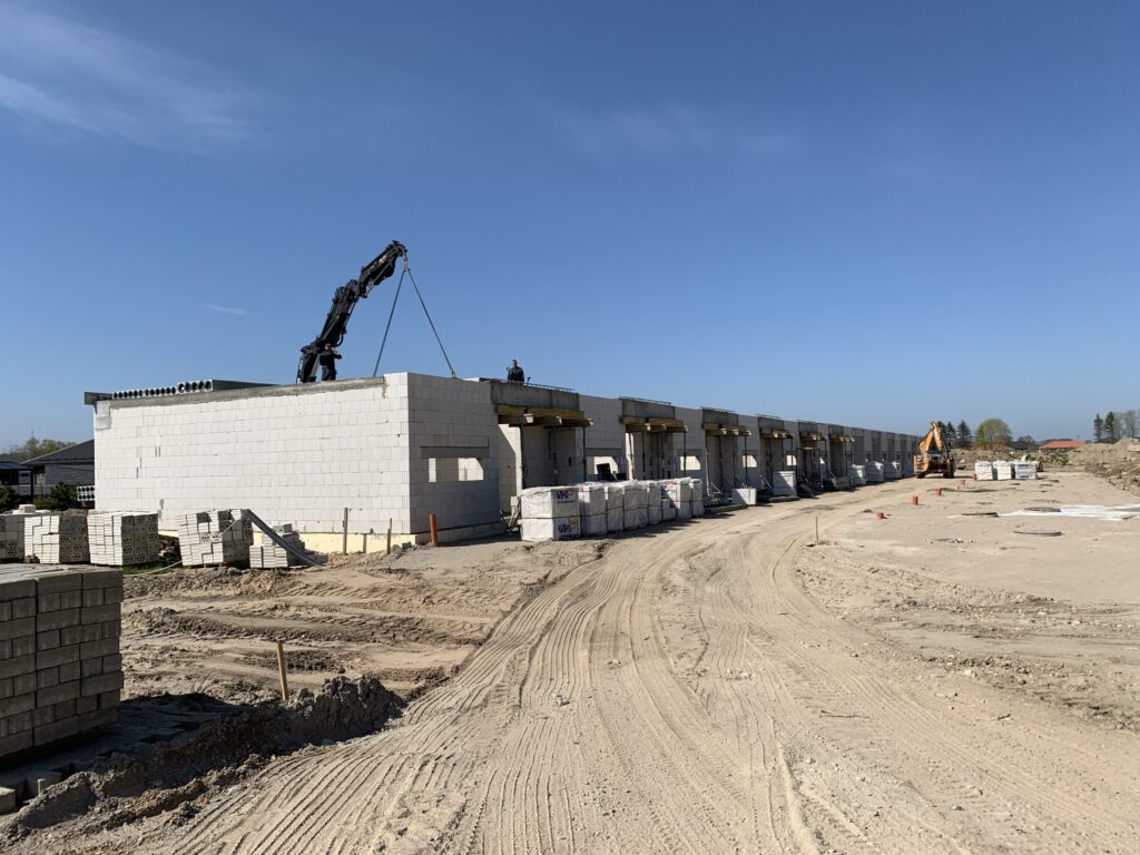 Medeinos g. namai (Medeinos g. 1) - Sublokuoti namai - statybų nuotraukos