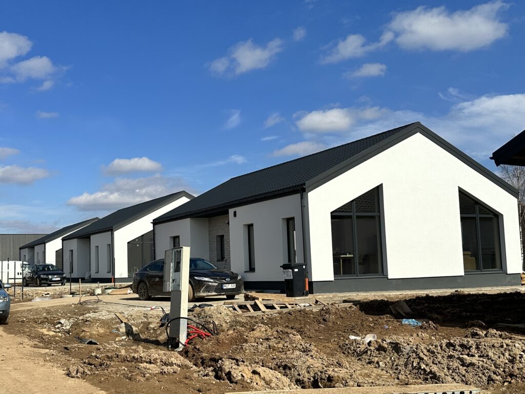 Moluvėnų g. 10, 12, 14 (Moluvėnų g. 10, 12, 14) - Private house community - construction photos