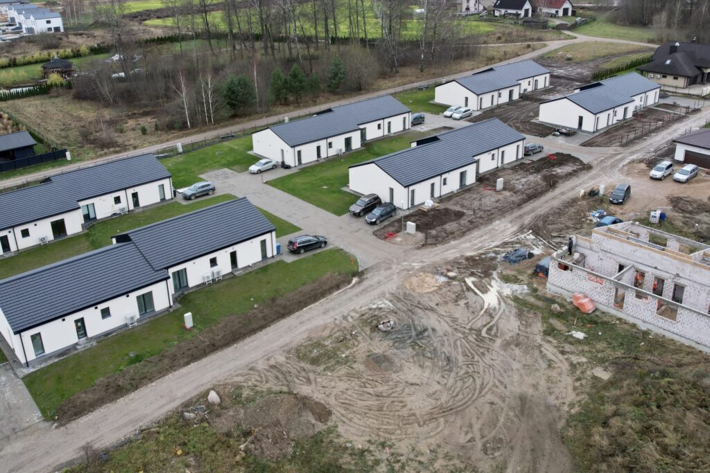 Bičiulių kvartalas 2 etapas (Bičiulių g. 2, 2A, 2B, 2C, 2D, 16, 18, 26, 26A, 26B) - Private house community - construction photos