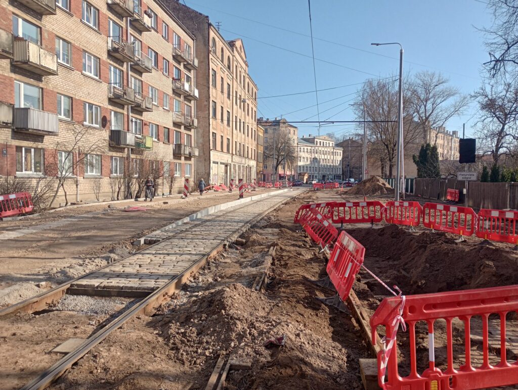 7. tramvaja maršruts - Rīgas tramvaja infrastruktūras pielāgošana zemās grīdas tramvaja parametriem (Latgales iela) - Railroad, Street - construction photos