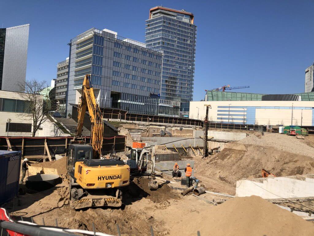 Artery (Konstitucijos pr. 18B) - Biroju centrs - būvdarbu attēli