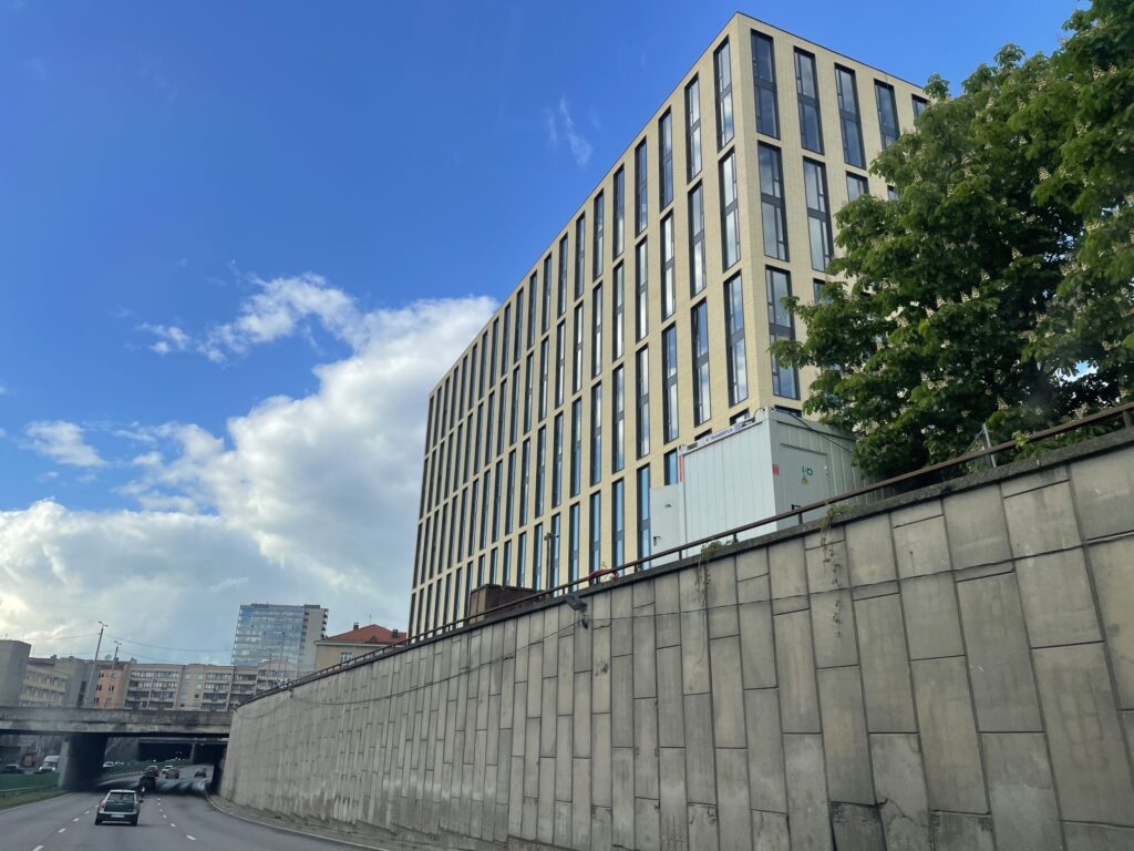 Yellowstone (J. Jasinskio g. 14) - Office center - construction photos