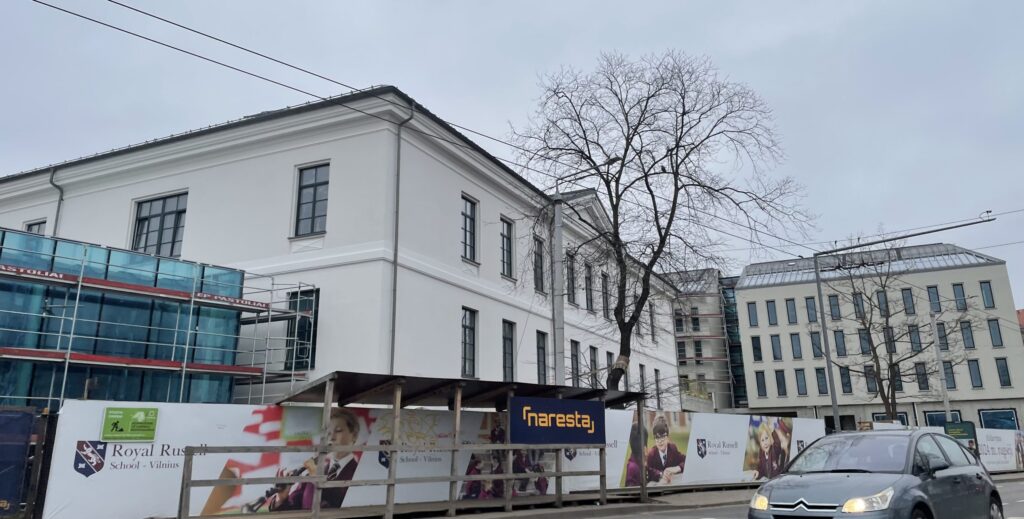 Vasario 16-osios (Vasario 16-osios g. 1) - Hotel, Office center, Primary and secondary education - construction photos