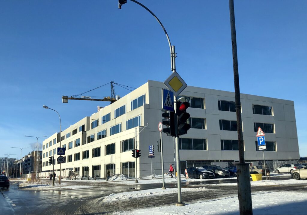 Tolminkiemio (Pilaitės) gimnazija (Tolminkiemio g. 2D) - Primary and secondary education - construction photos