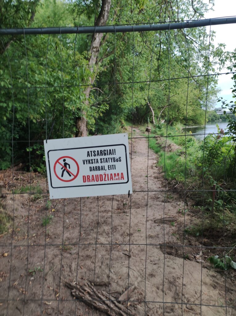 Neries krantinės ties "reVingis" (Eigulių g.) - Ūdenstilpnes krasts - būvdarbu attēli