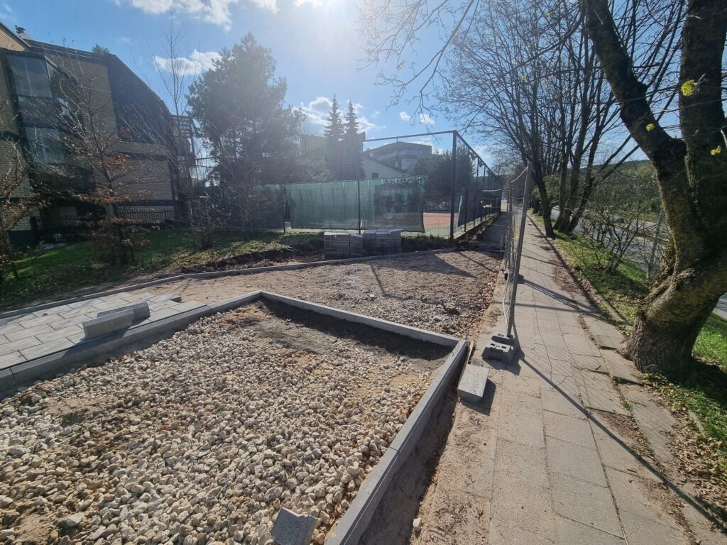 T. Narbuto g. dviračių takas ir viešojo transporto juosta (T. Narbuto g.) - Bike path - construction photos