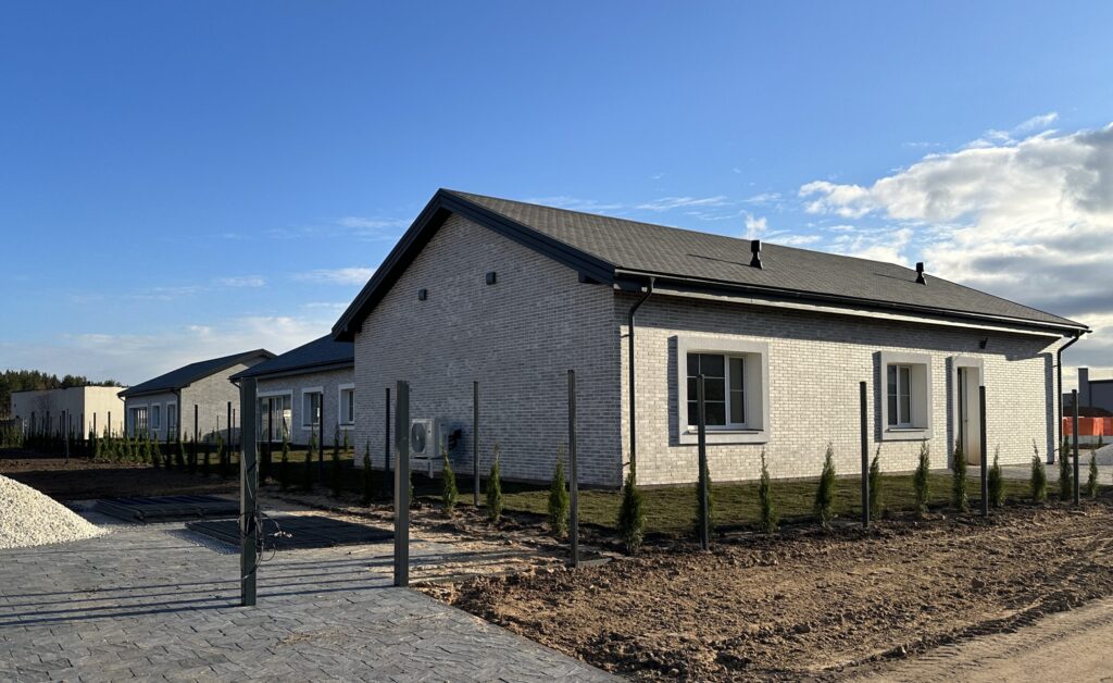 Katišių g. 4, 6, 8 (Katišių g. 4, 6, 8) - Privačių namų kvartalas - statybų nuotraukos