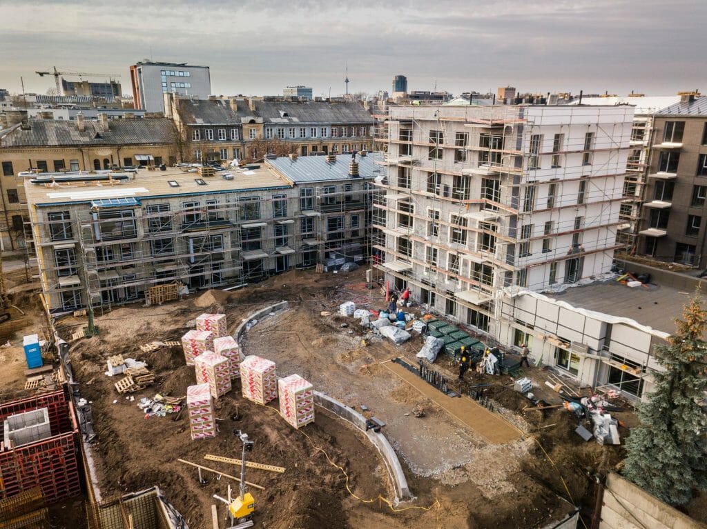 Baltas lapas Mindaugo 1 etapas (Aguonų g. 17) - Multi apartment - construction photos