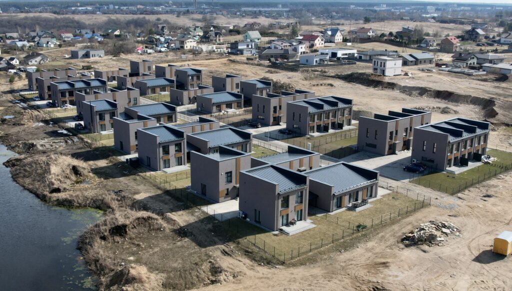 Vokeriai (Antano Samuolio g. 2, 3, 4, 5, 6, 7, 8, 9, 10, 11, 12, 13, 14, 15, 16, 17, 18, 19) - Ridaelamu - ehituse fotod