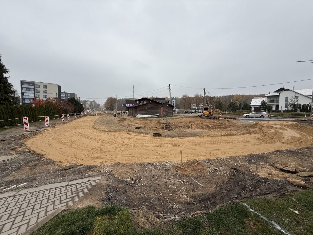 Lazdynėlių g. rekonstrukcija (Lazdynėlių g.) - Velosipēdu ceļš, Iela - būvdarbu attēli
