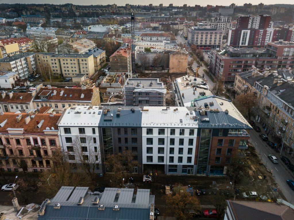 Baltas lapas Mindaugo 1 etapas (Aguonų g. 17) - Multi apartment - construction photos