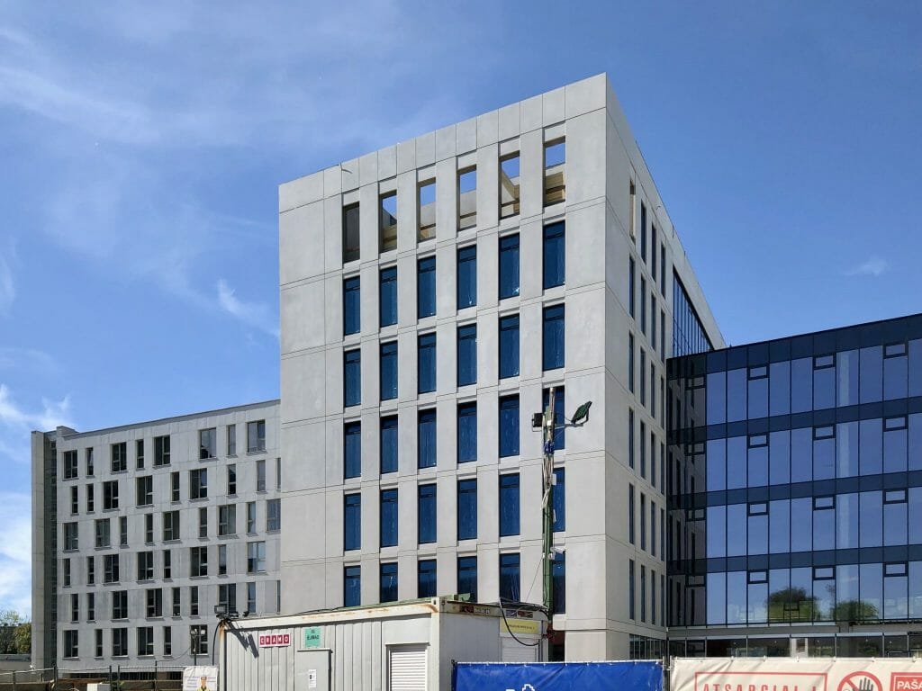 OFFICE 100 by Skraidenis (Panerių g. 49) - Office center - construction photos