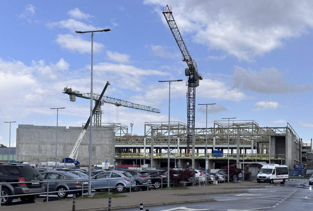 VNO išvykimo terminalas (Rodūnios kel. 2) - Lidosta - būvdarbu attēli