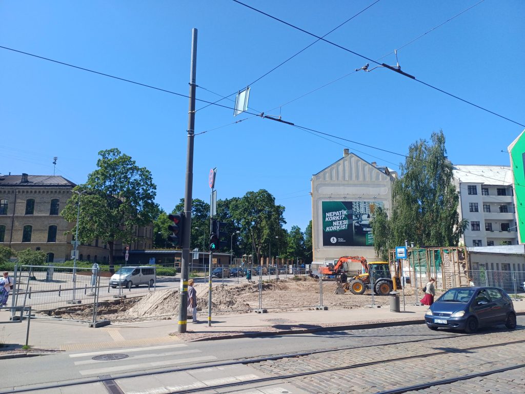 Miera iela 1 (Miera iela 1) - Office center - construction photos